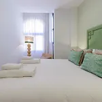 Lägenhet Souviron De Torres By Caleta Homes