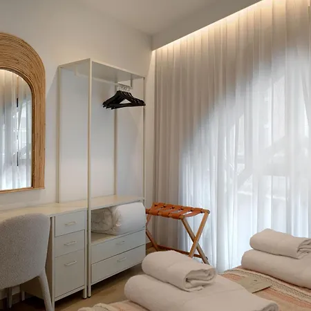 Souviron De Torres By Caleta Homes Apartmán *