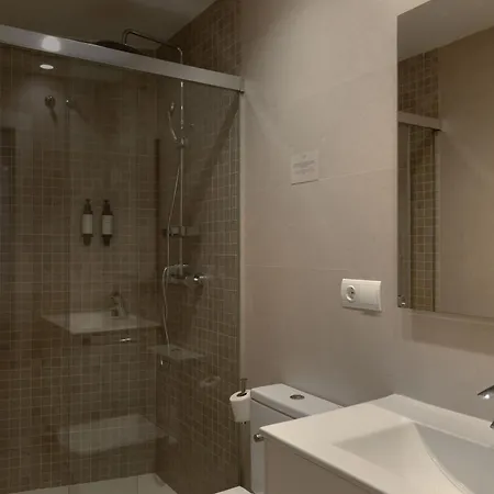 Souviron De Torres By Caleta Homes * Màlaga