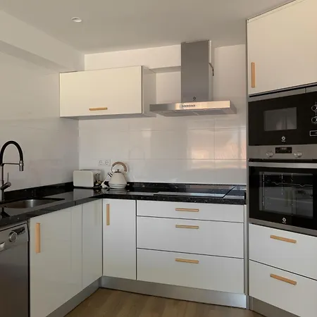 Souviron De Torres By Caleta Homes Apartmán