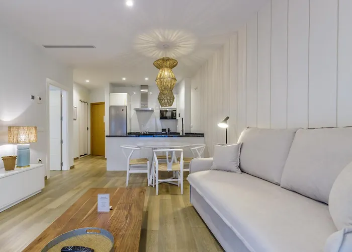 Souviron De Torres By Caleta Homes Apartment
