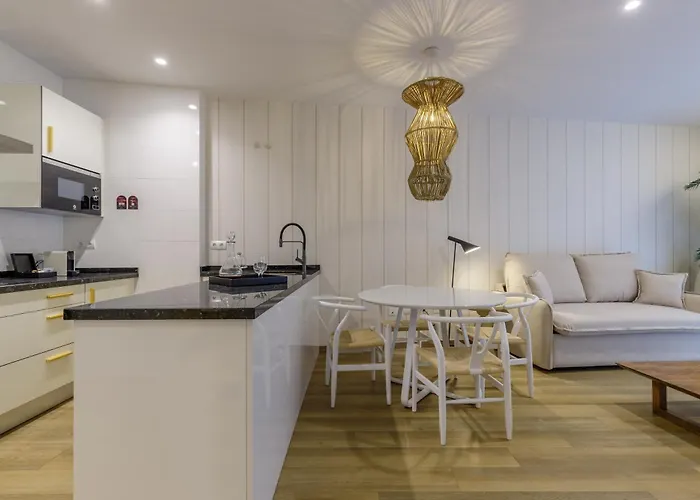Apartment Souviron De Torres By Caleta Homes *